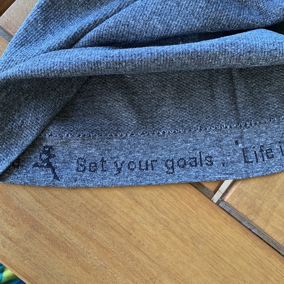 Lululemon tank top in Charcoal Grey in a size 4. - Picture 8 of 9